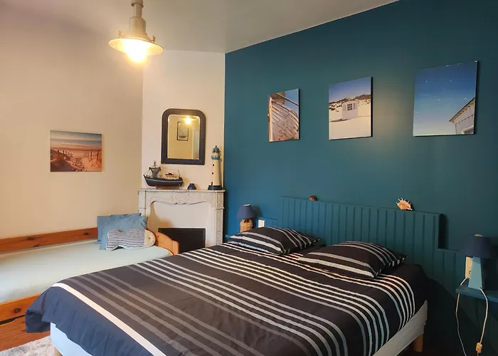Les Volets Bleus